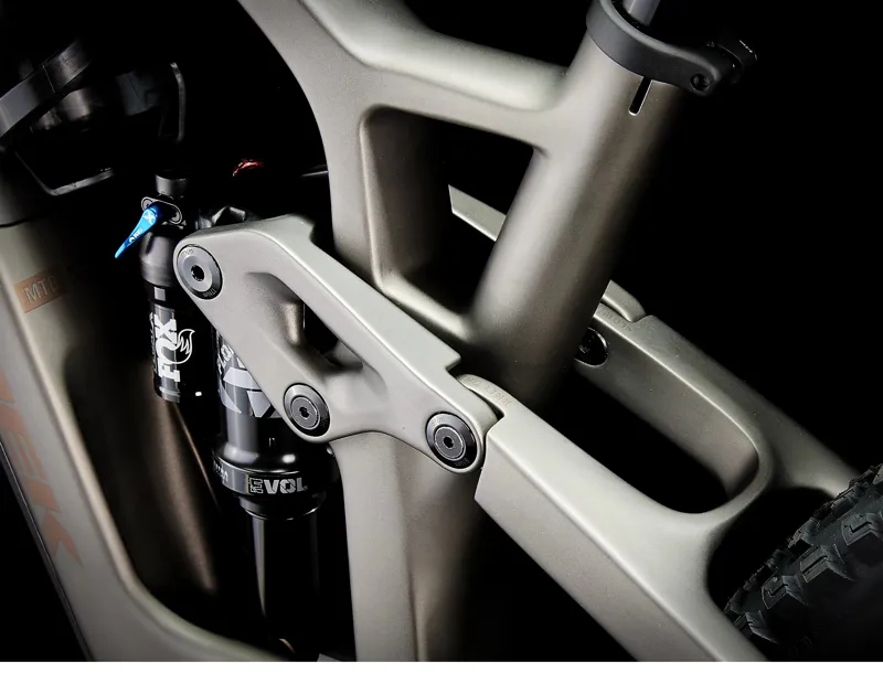 Trek Fuel Ex 9.7 Mountain Bike in Mercury-7